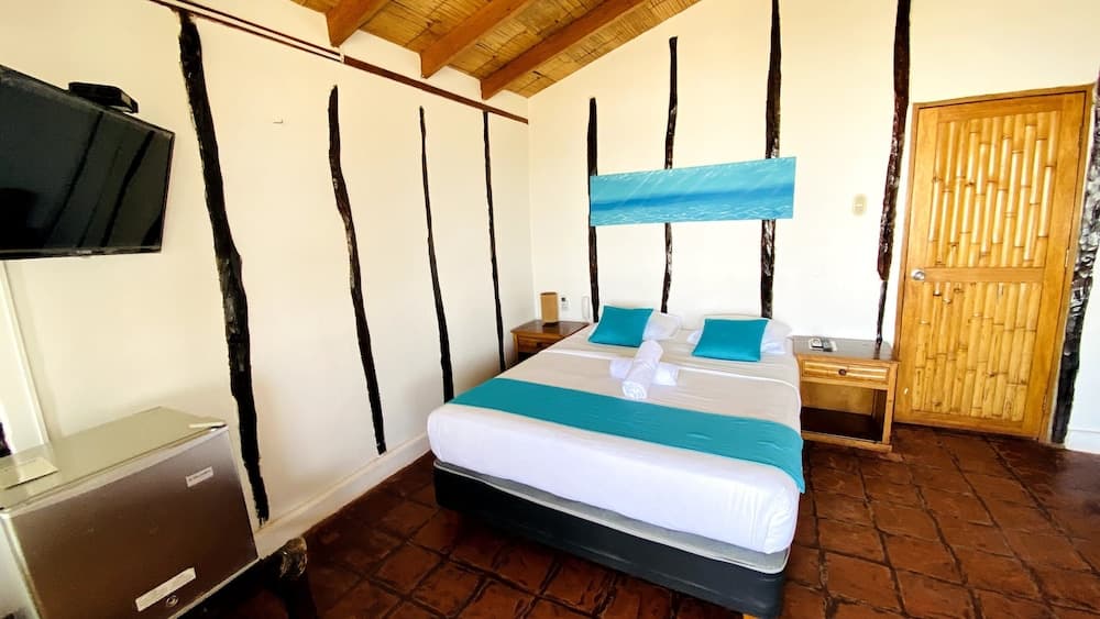 E Refugio de Vichayito