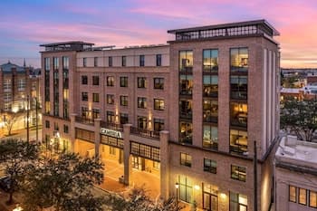 Cambria Hotel Savannah Downtown Historic District