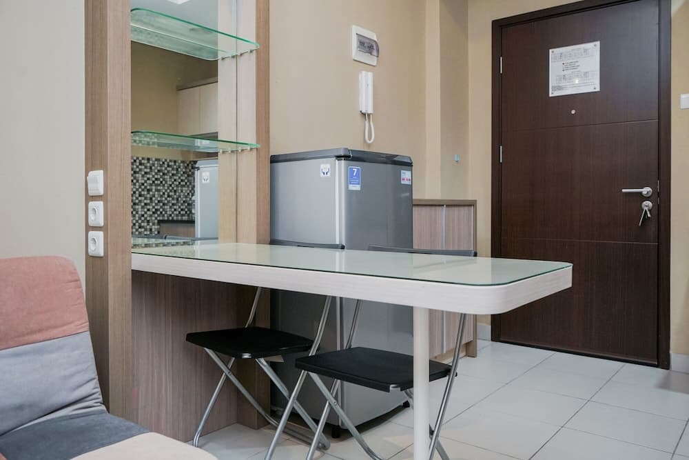 Comfort And Homey 1Br At Saveria Bsd City Apartment