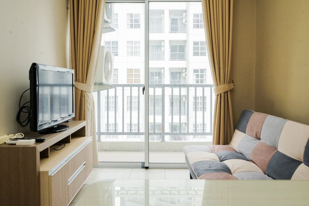 Comfort And Homey 1Br At Saveria Bsd City Apartment