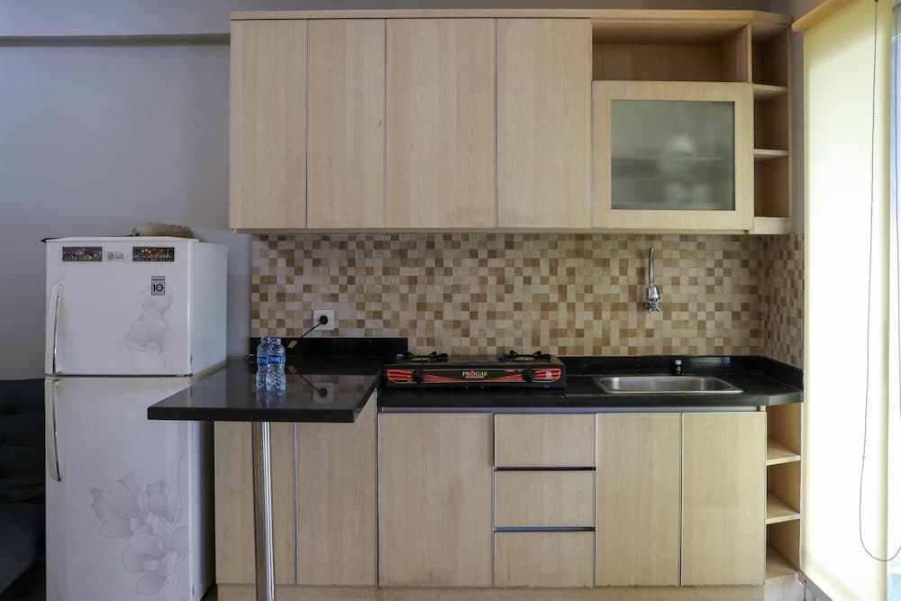 Fully Furnished And Spacious Studio At Green Bay Pluit Apartment