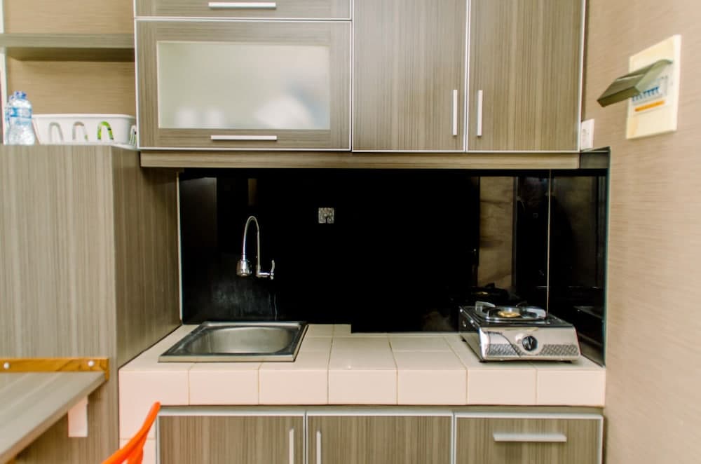 Nice And Elegant 2Br At Serpong Greenview Apartment