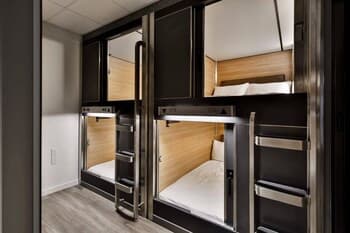 Hygie Pod Hotel - Hostel