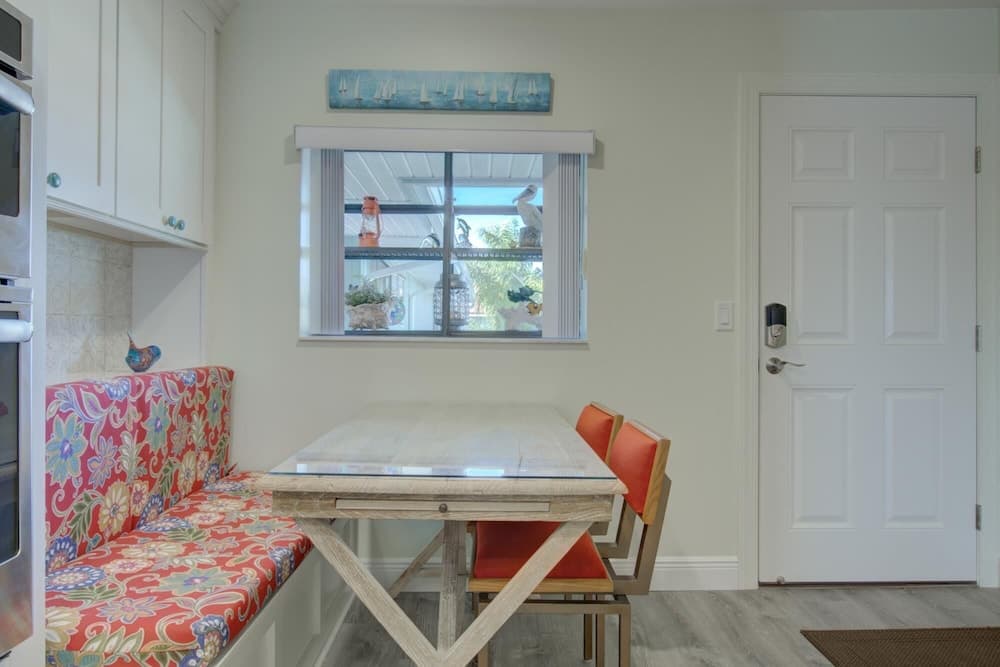 Anna Maria Island Beach Palms 5B