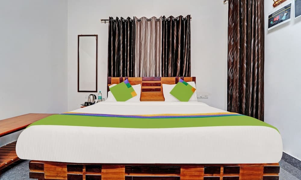 Treebo Alaka Rester Homestay