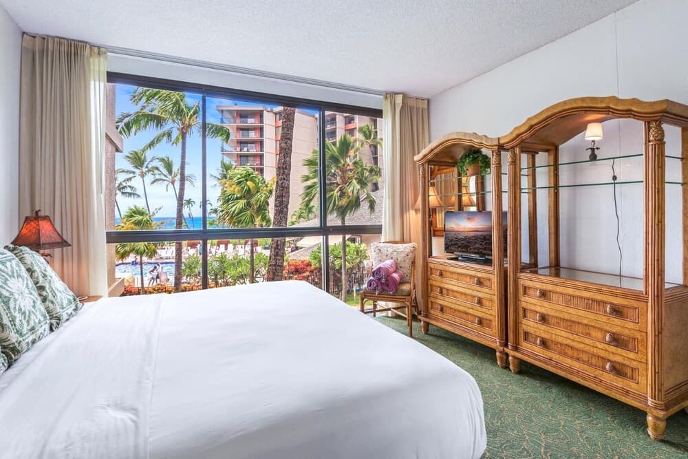 K B M Resorts- Ks-257 Spacious 2Bd Resort Retreat, Ocean Views, Easy Beach Access!