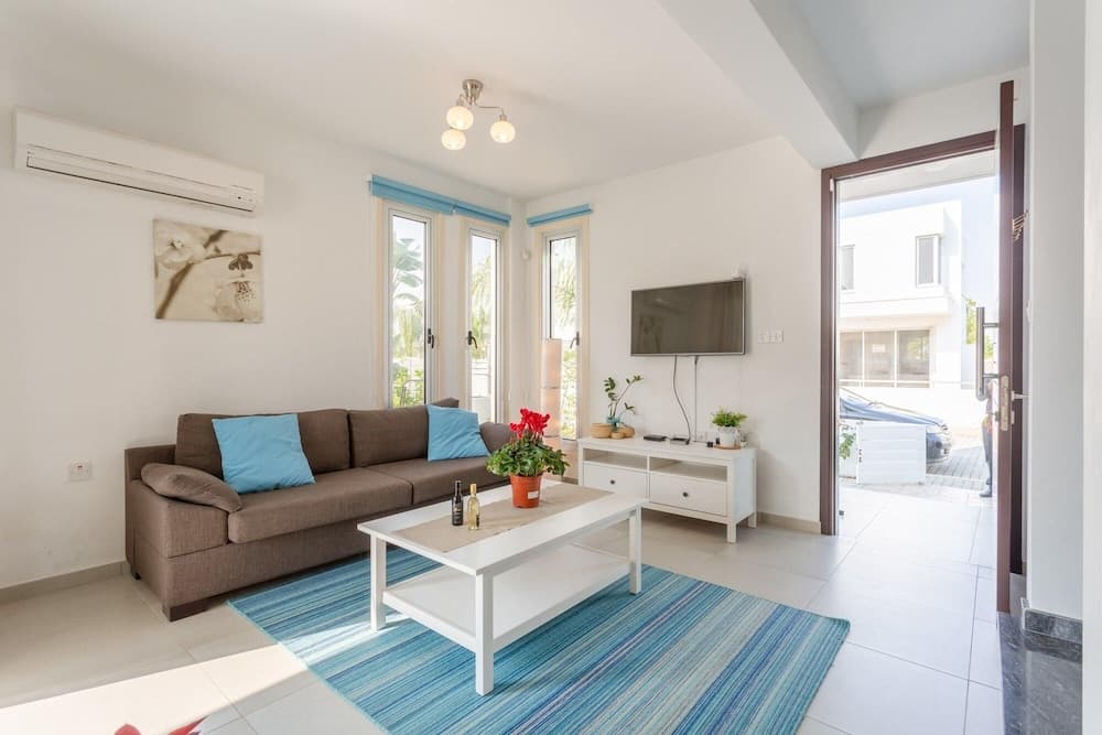 Villa Faros in Perivolia