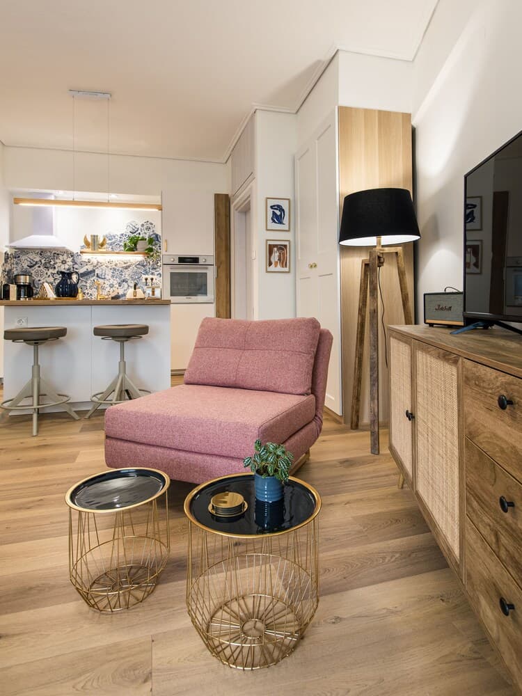 Chic & Comfort Homes in Central Volos