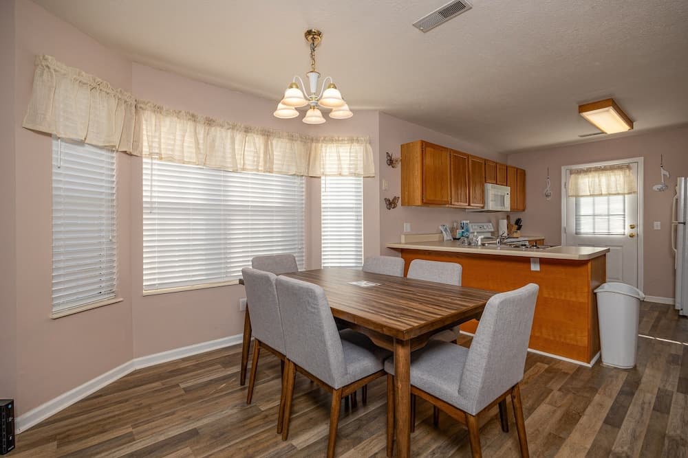 The Creekside Bungalow