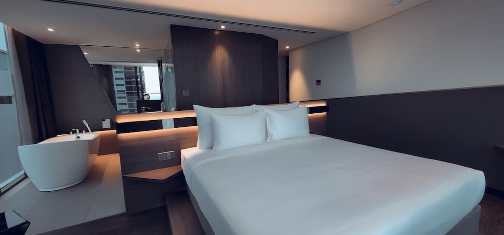 Draco Hotel & Suites