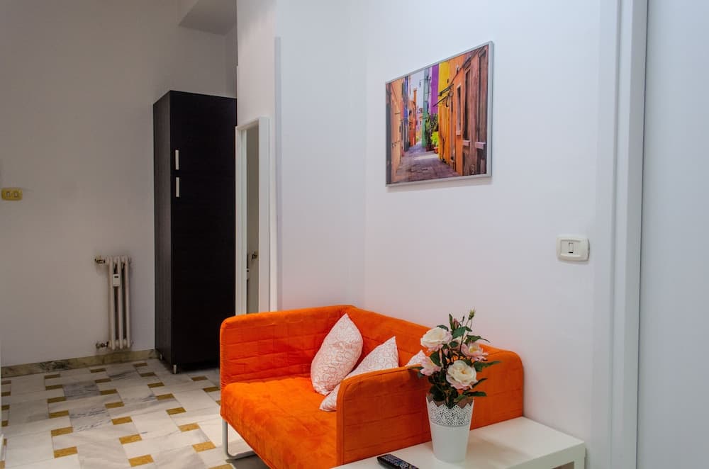 Kamchu Apartments Single Room Piazza Bologna