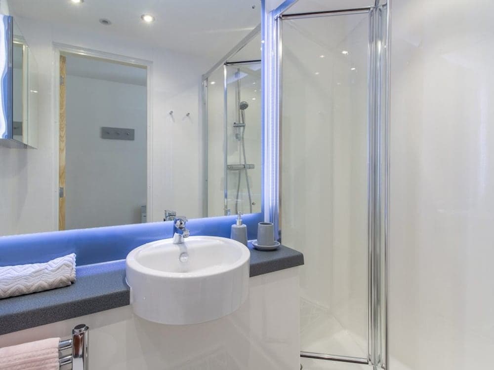Modern Ensuite Rooms - SHEFFIELD