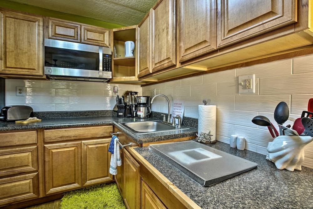 Garden View Studio - Kona Islander Inn Condos Condo by RedAwning