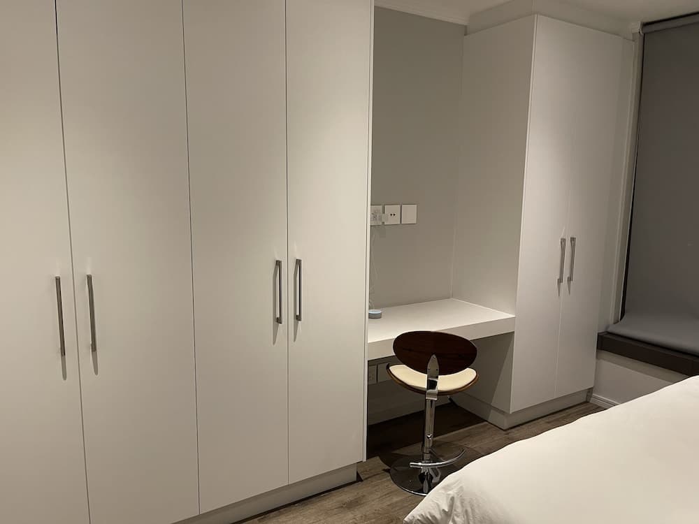 Sandton Smart Apartment Eleven