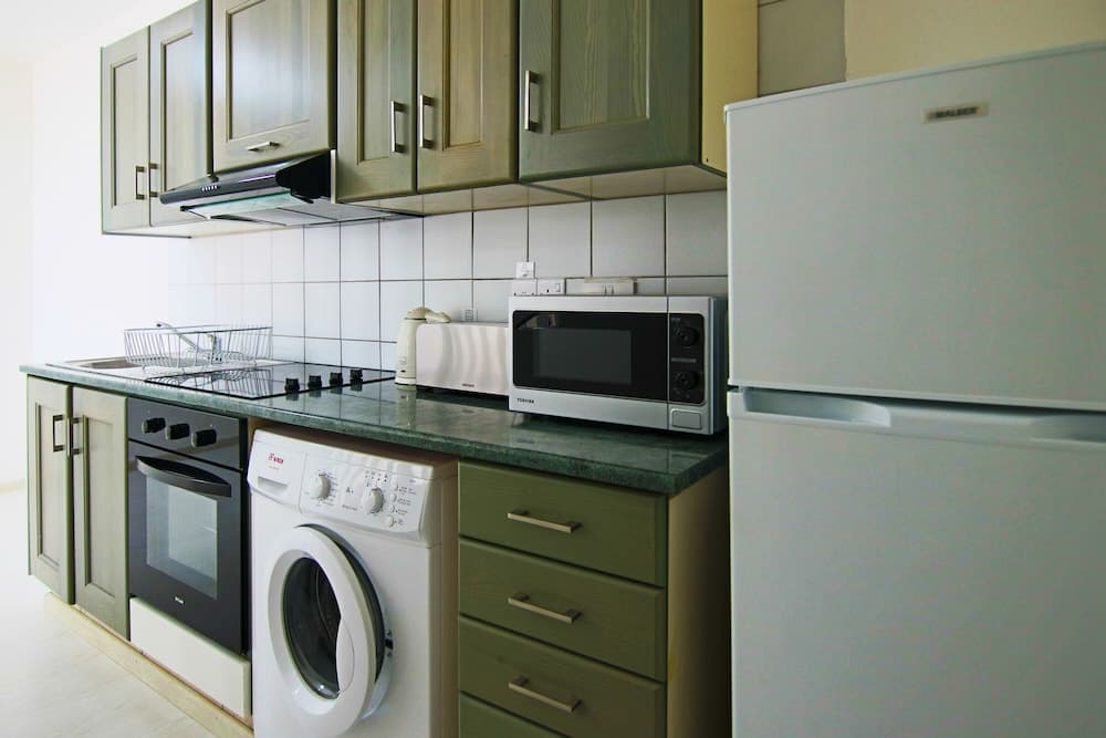 Phaedrus Living City View Fountain Court 113