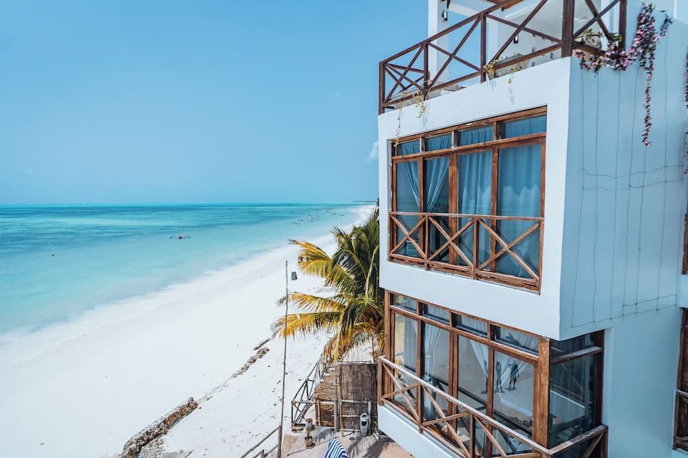 Pili Pili Tropical Island