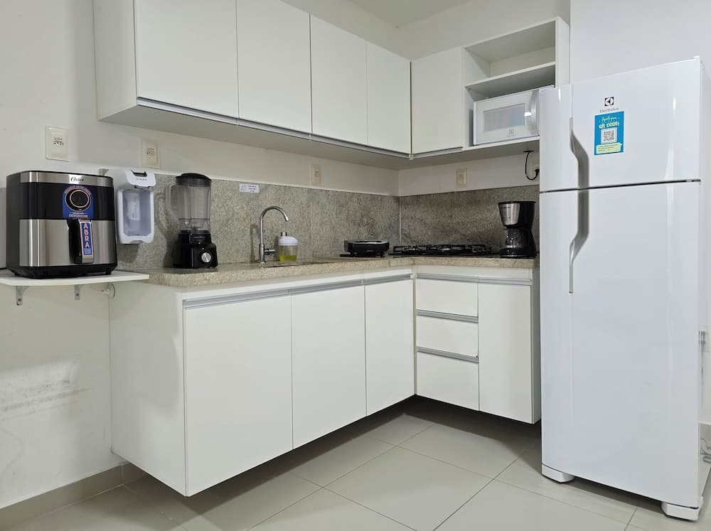 Areias do Mar | 2 Quartos, Vista Mar, Amplo com Varanda A206