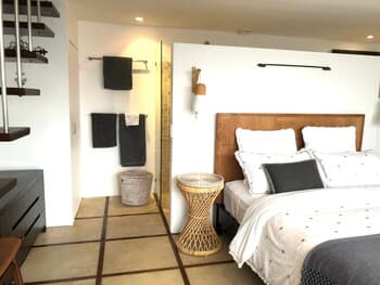 Shorebreak Beach House