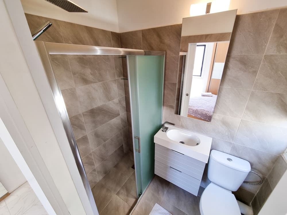 Cheer Up City Apartment