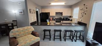 Trinity House I #302