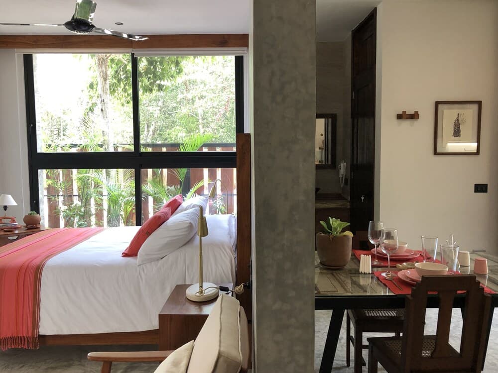 La Casa de María 11:11