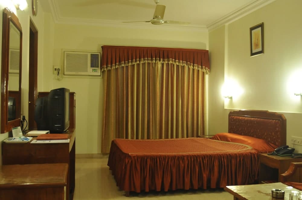 Hotel Apex Surat