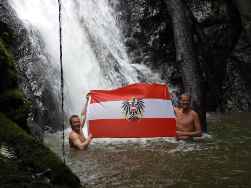 Native Baru Morpho Cabin