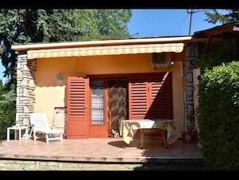 Cozy Family Cottage at the Lake
