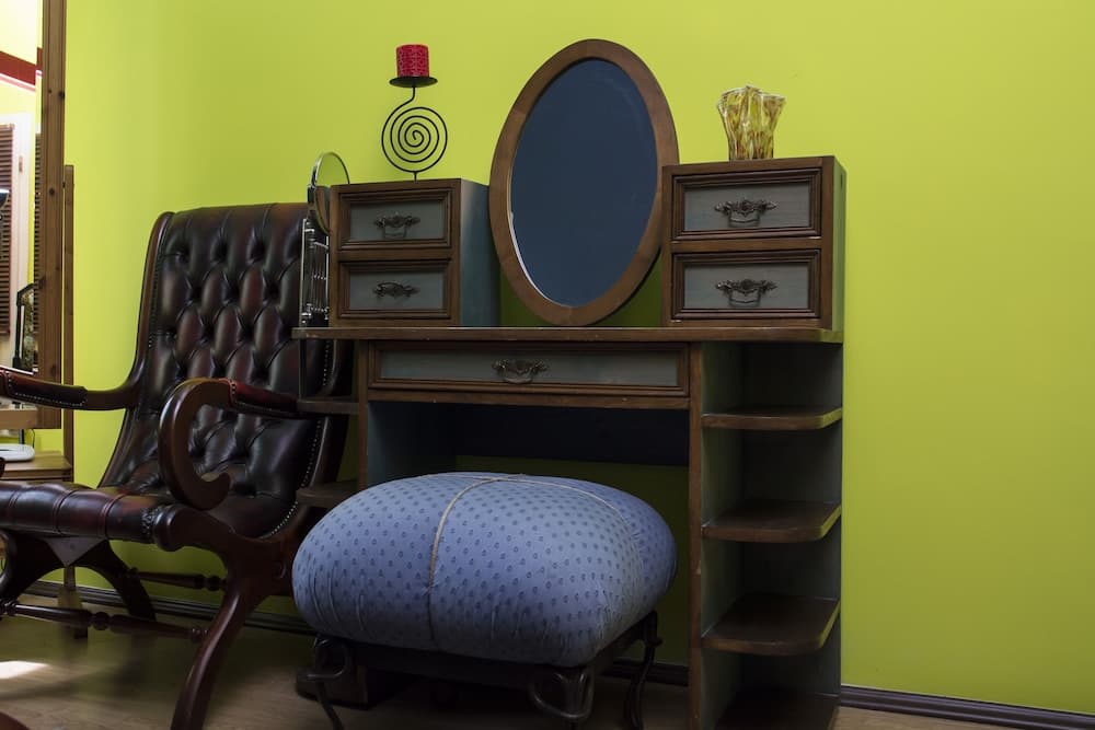 Vibrant 3 Bedroom Apartment In The Pulsing Heart Of Budapest