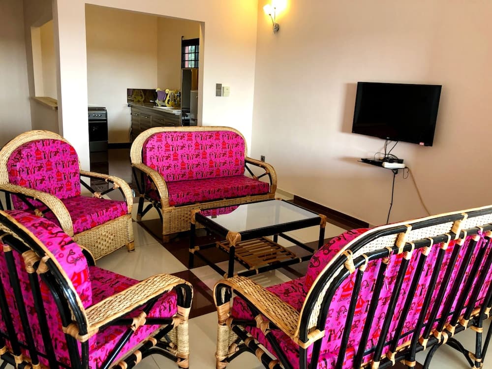 Apartment Kaba 4 Rooms Terrace Pool View