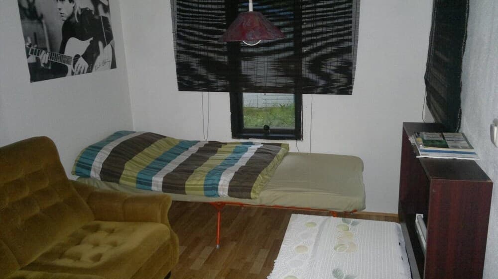 Well-equipped Beachside Cottage