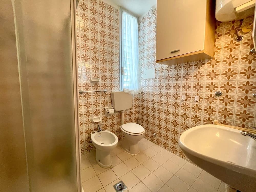 Cozy Apartment With Balcony