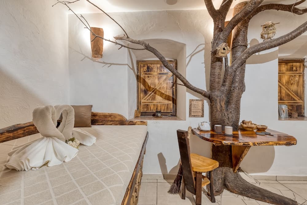 Tree House Stork's Nest