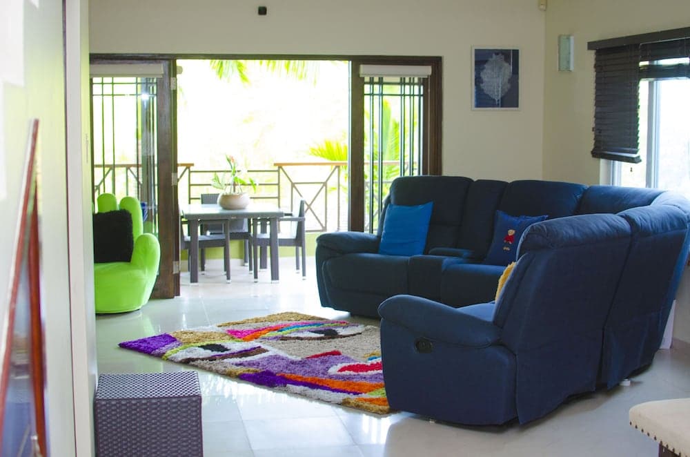 Penthouse getaway by the beach