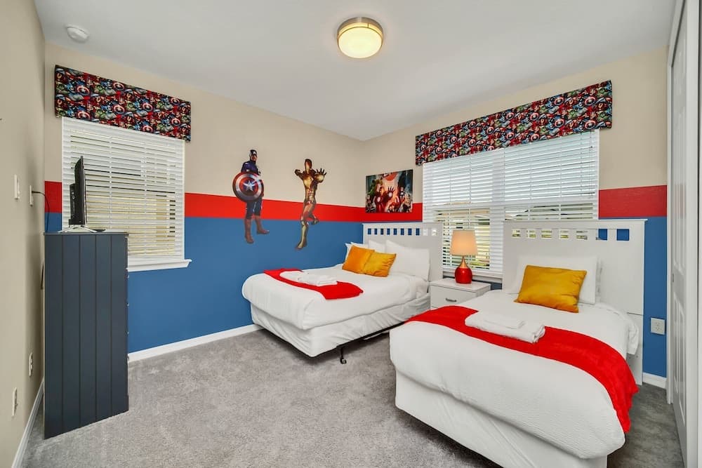 Avenger's, Frozen and Alice in Wonderland Themed Rooms! Private Pool and Modern Decor!