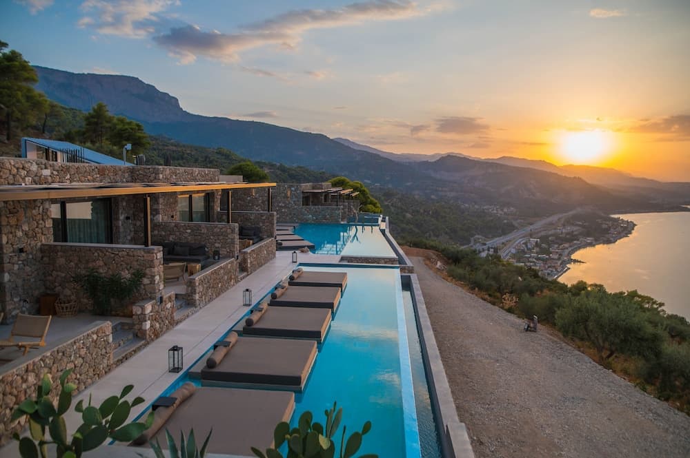 Le Grand Bleu Resort