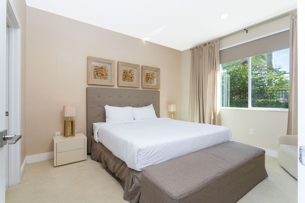 3153 Magic Village Yards 4Bd 12G 121663