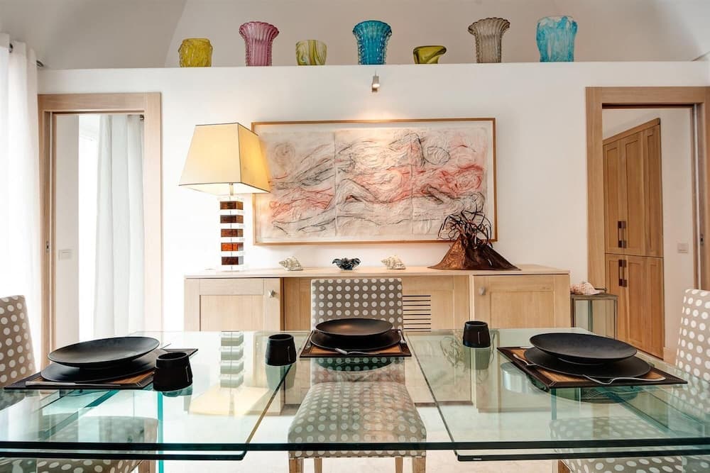 Villa Bougainvillea - Luxury Capri Villa With Views