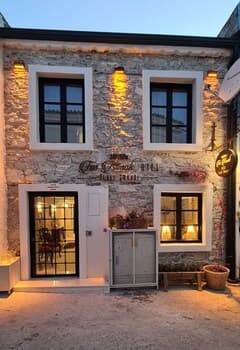 1870 Taş Konak Otel - Sanat Sokağı