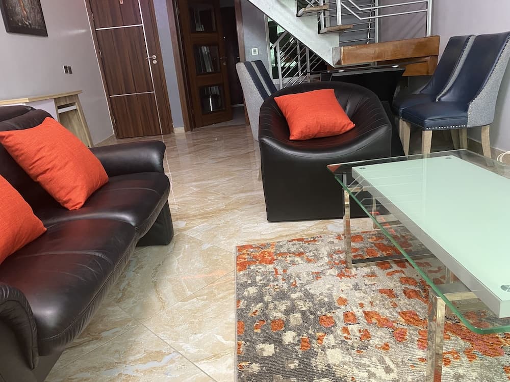 Beautiful 2-bed Apartment in Lekki