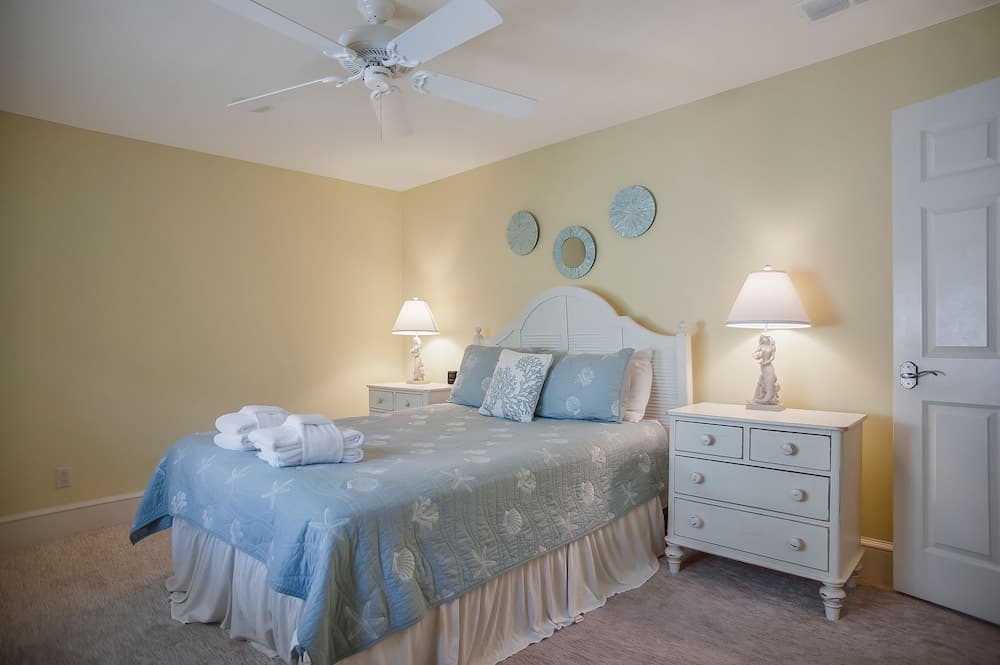 11 Cedar Waxwing at Sea Pines Resort