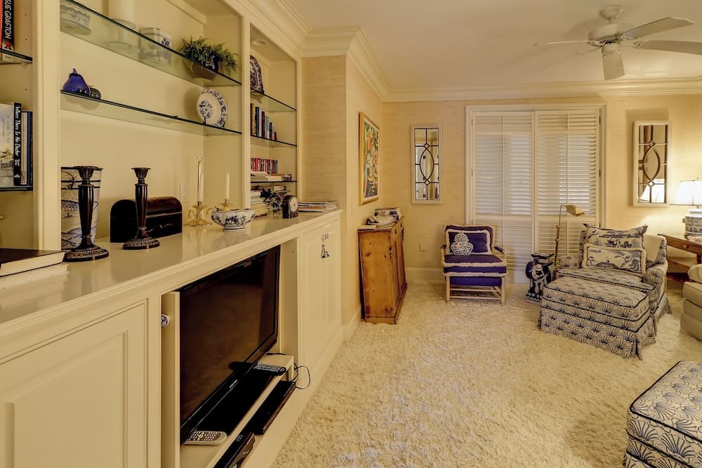 2001 Turtle Lane at The Sea Pines Resort