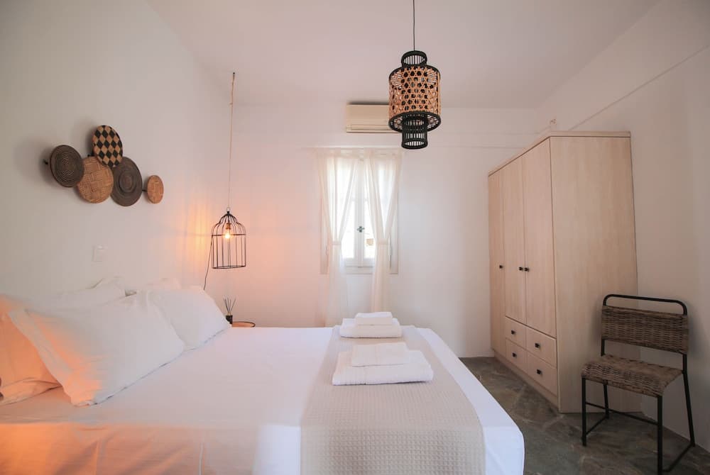 Enea Tinos by TinosHost