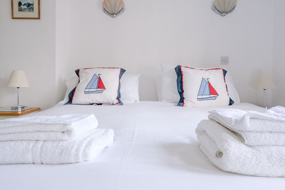 Longshore, Aldeburgh