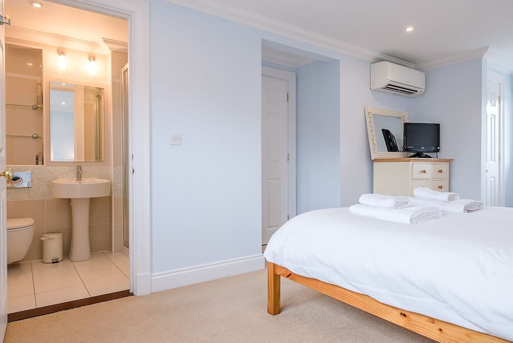 Bluebells Aldeburgh Air Manage Suffolk