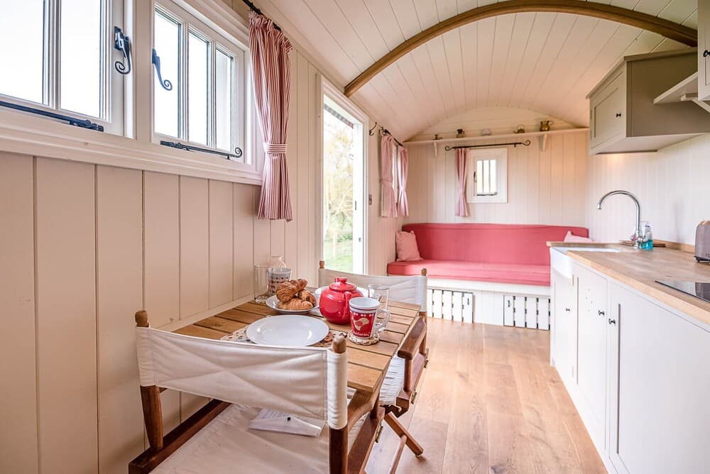 Thyme Shepherds Hut Boundary Farm Air Manage Suffolk