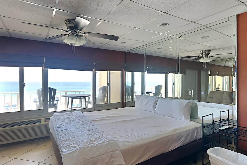 Continental Condominiums by Resort Collection