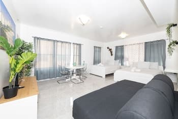 OCEAN DRIVE APARTMENTS