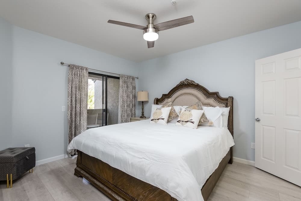 Villa Escape 2 Bedroom Condo by Redawning