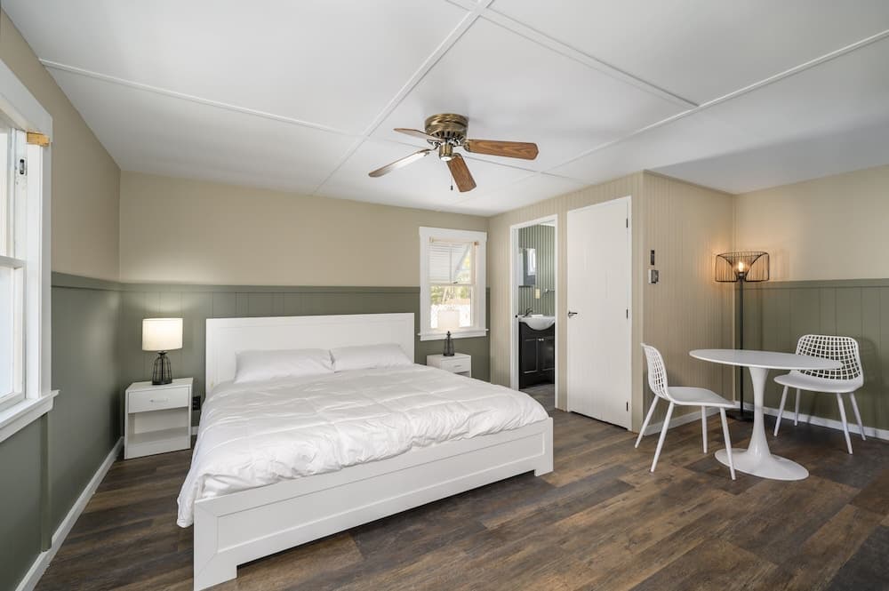 The Beaches Guest Rooms and Cottages